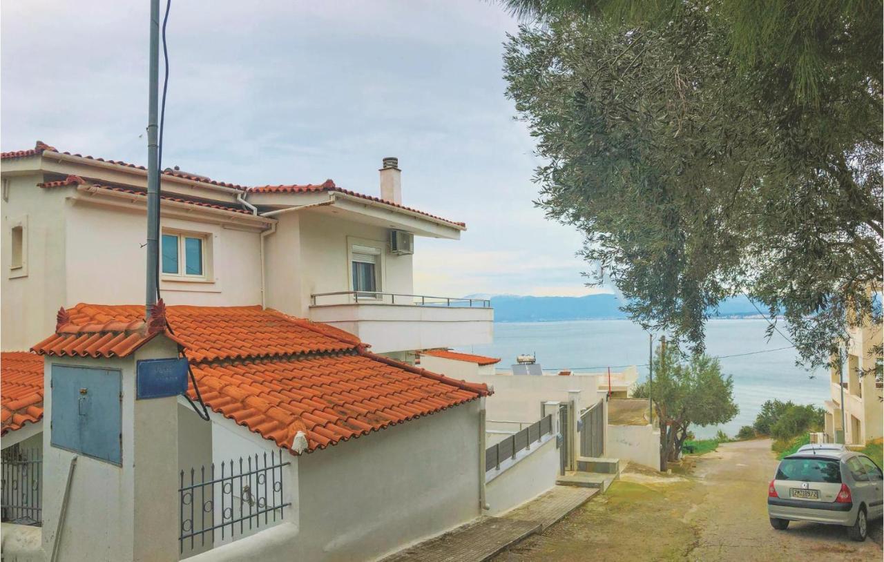 Amazing Home In Chalkida With Wifi Luaran gambar