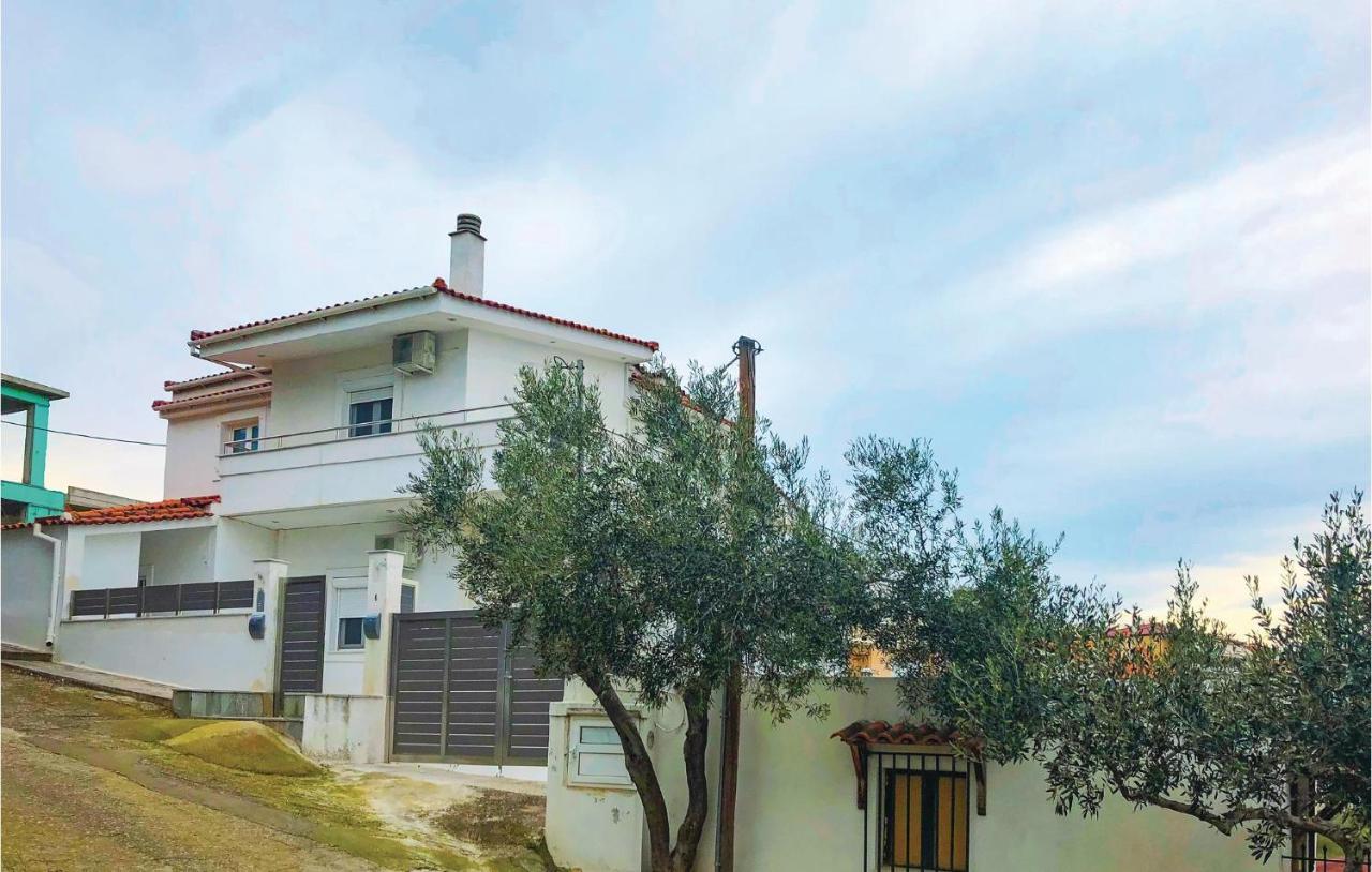 Amazing Home In Chalkida With Wifi Luaran gambar
