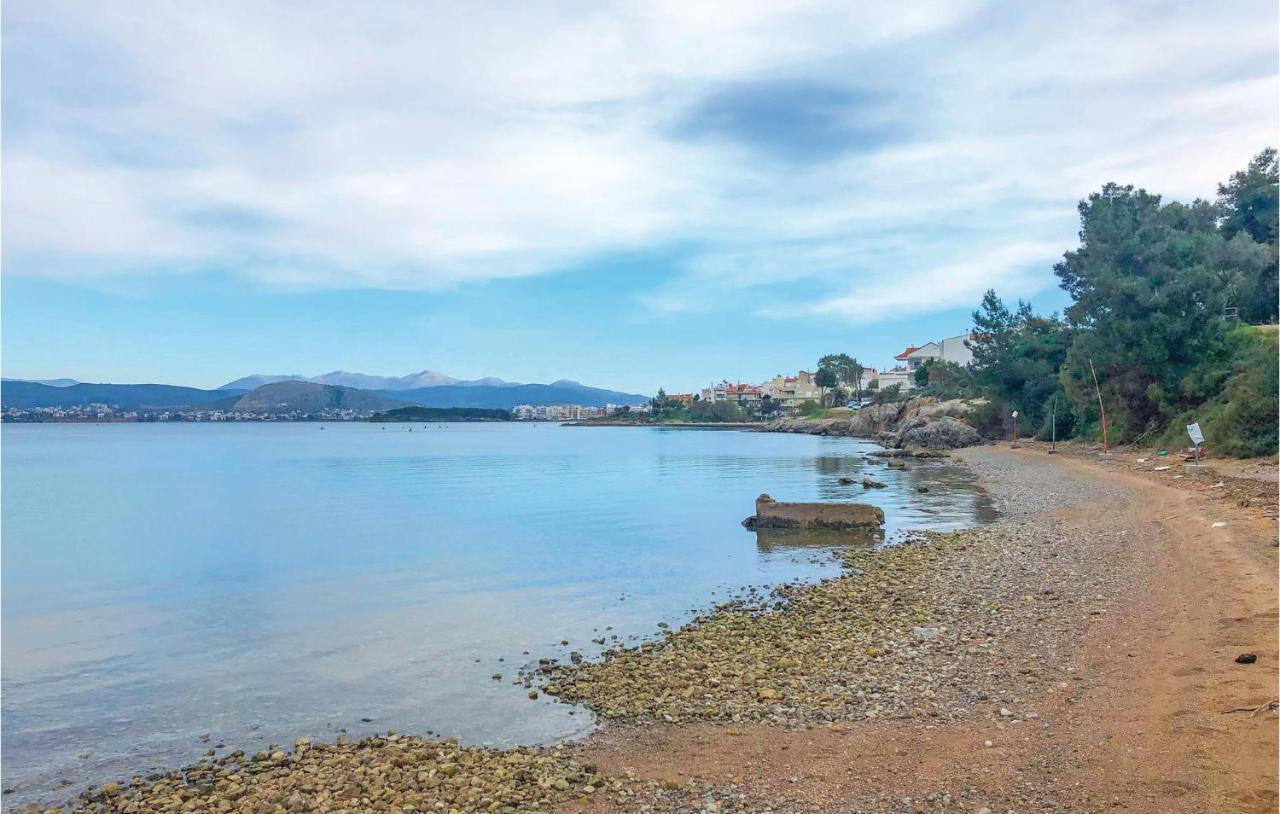 Amazing Home In Chalkida With Wifi Luaran gambar