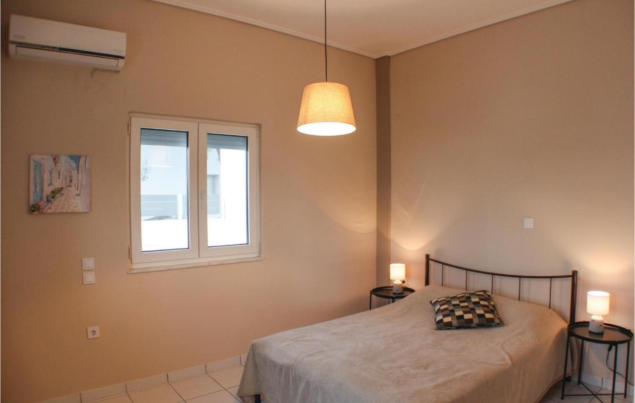 Amazing Home In Chalkida With Wifi Luaran gambar